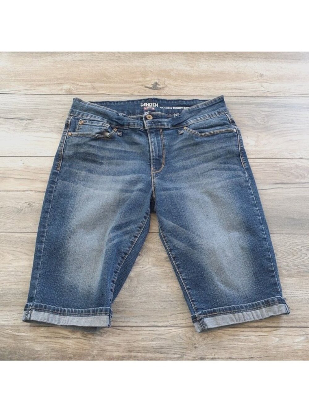 Denizen Levis Modern Skinny Denim Bermuda Shorts Womens Sz 12 Roll Cuff ALTERED